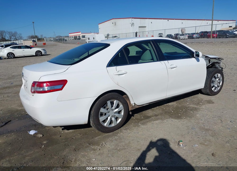 2011 TOYOTA CAMRY LE VIN: 4T1BF3EK9BU727518