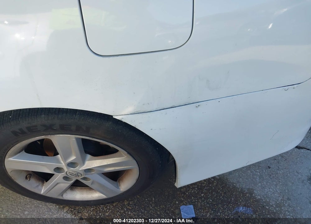 2013 TOYOTA CAMRY SE VIN: 4T1BF1FK6DU269426