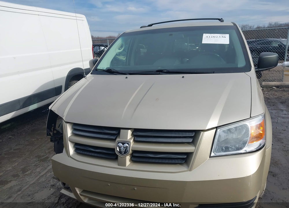 2010 DODGE GRAND CARAVAN SE VIN: 2D4RN4DEXAR268831