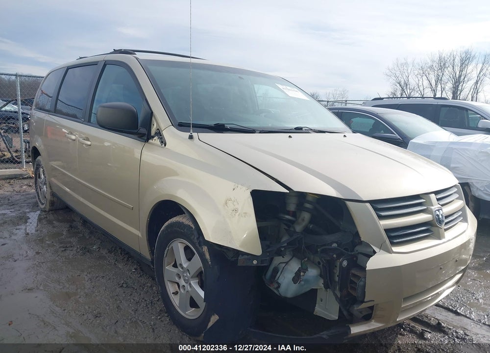 2010 DODGE GRAND CARAVAN SE VIN: 2D4RN4DEXAR268831