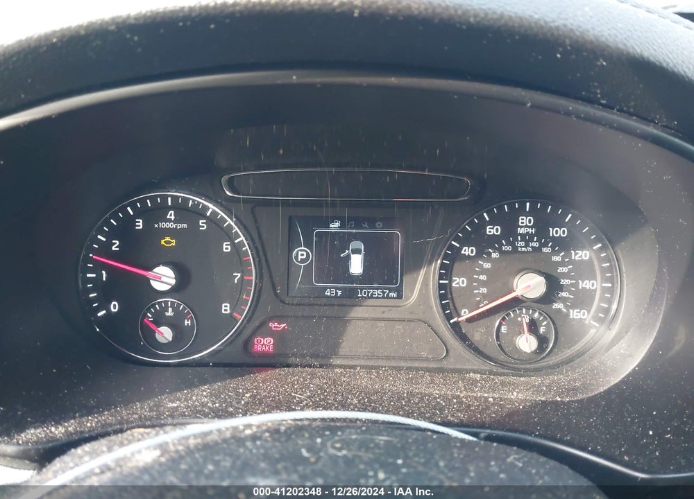 2017 KIA SORENTO 2.4L LX VIN: 5XYPGDA39HG200035