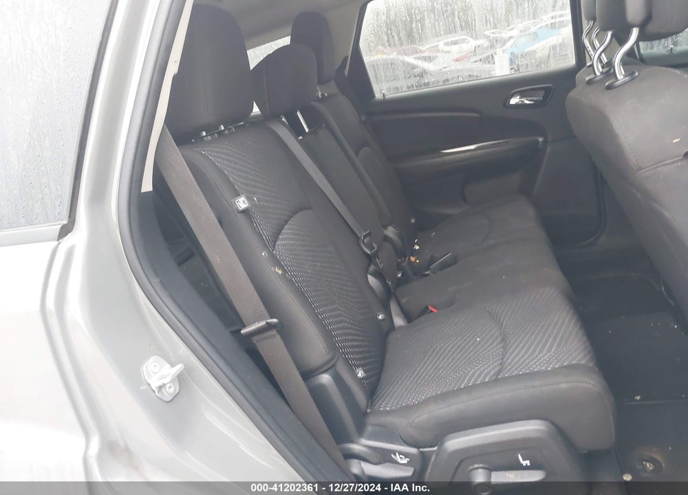 2019 DODGE JOURNEY SE VIN: 3C4PDCBB9KT872492