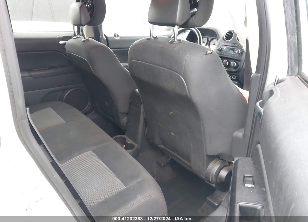 2015 JEEP PATRIOT LATITUDE VIN: 1C4NJPFB7FD120125