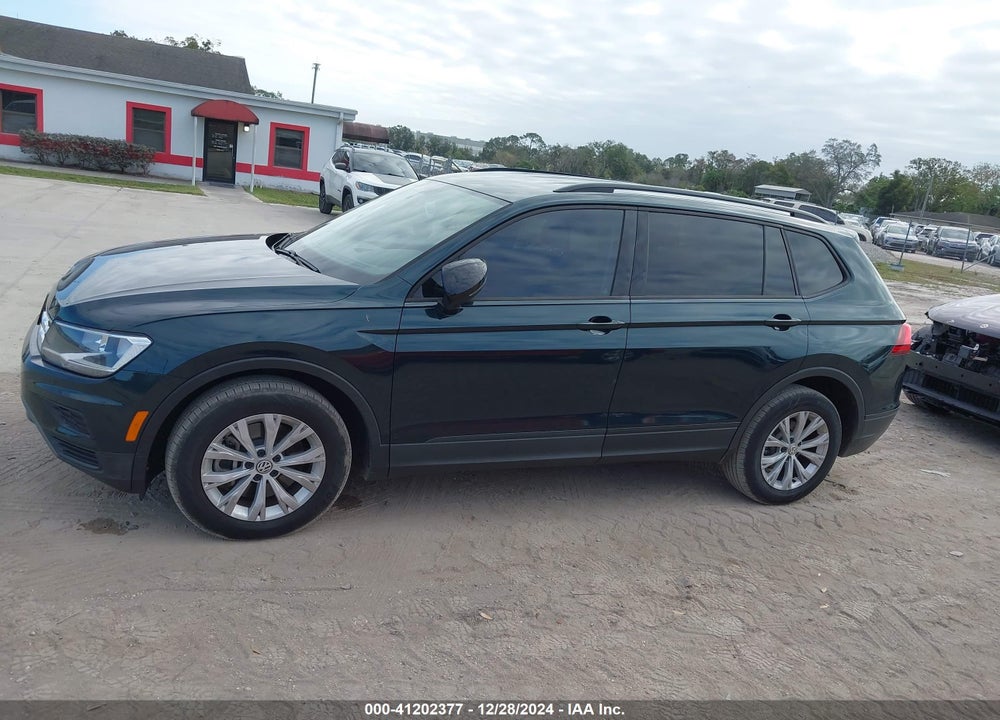 2019 VOLKSWAGEN TIGUAN 2.0T S VIN: 3VV1B7AX1KM049518
