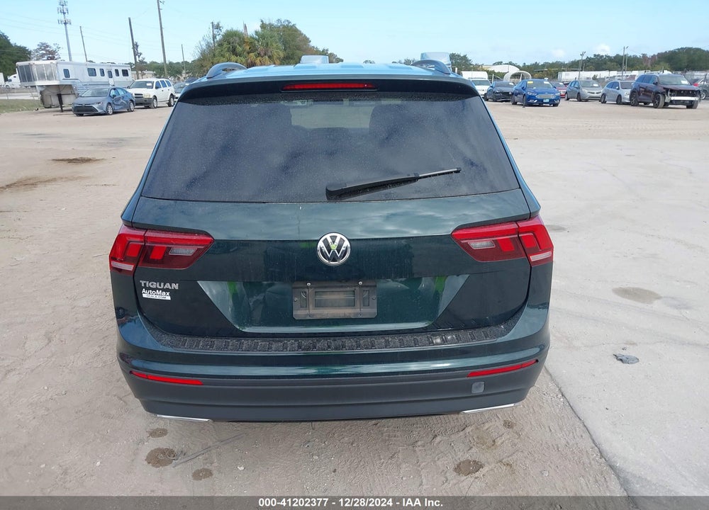 2019 VOLKSWAGEN TIGUAN 2.0T S VIN: 3VV1B7AX1KM049518
