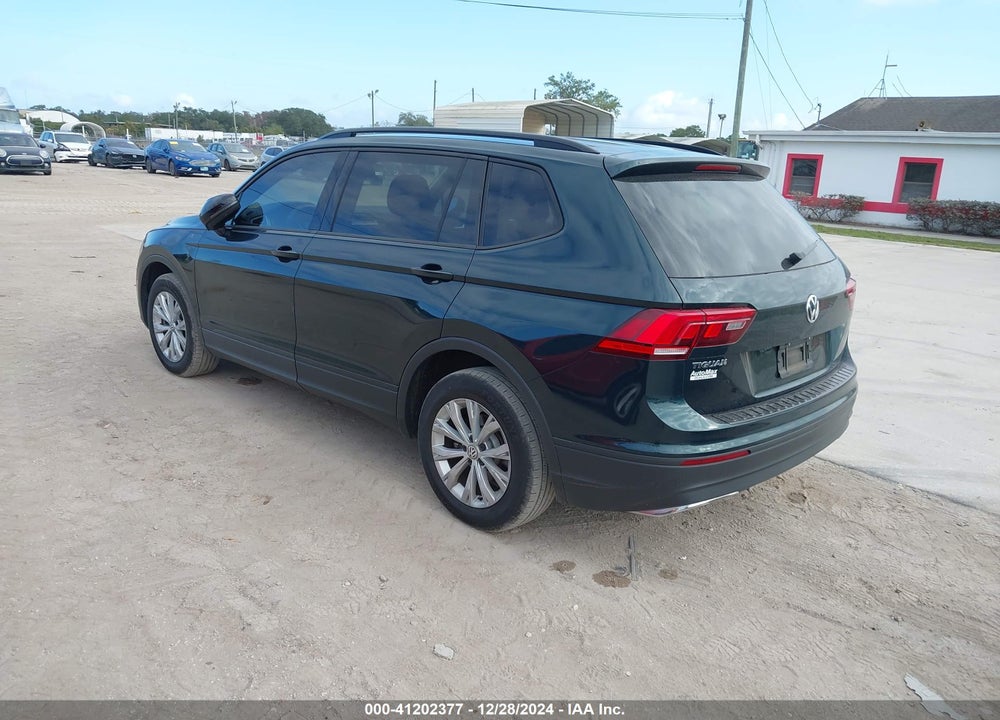 2019 VOLKSWAGEN TIGUAN 2.0T S VIN: 3VV1B7AX1KM049518