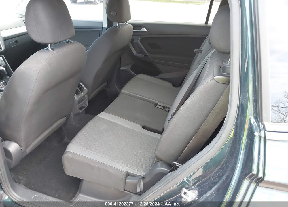 2019 VOLKSWAGEN TIGUAN 2.0T S VIN: 3VV1B7AX1KM049518