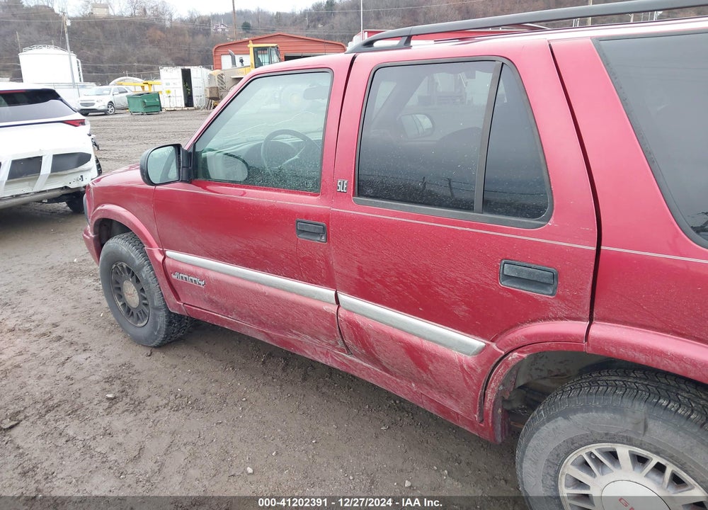 2000 GMC JIMMY SLE VIN: 1GKDT13W8Y2138579