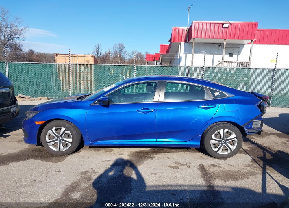 2017 HONDA CIVIC LX VIN: 2HGFC2F50HH569116