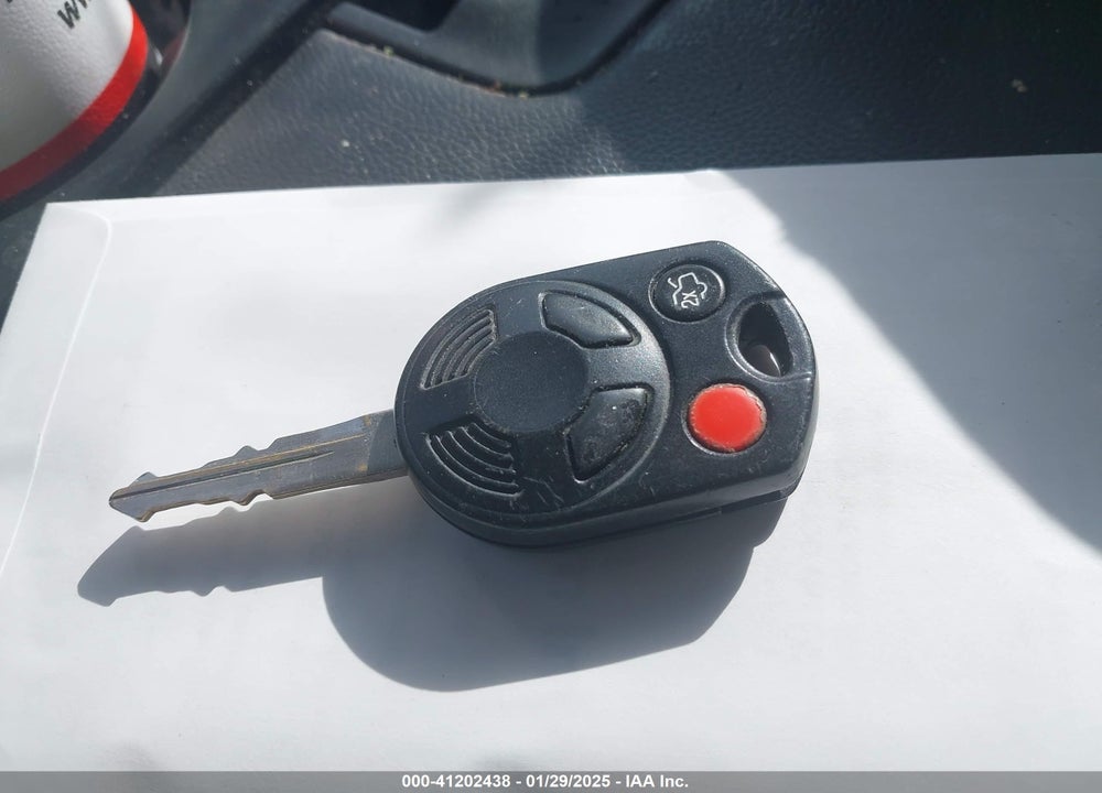 2010 FORD FUSION VIN: 3FAHP0HG0AR237630