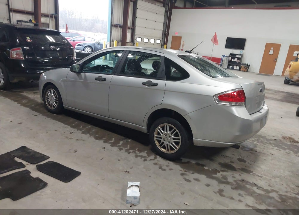 2010 FORD FOCUS SE VIN: 1FAHP3FN3AW286207
