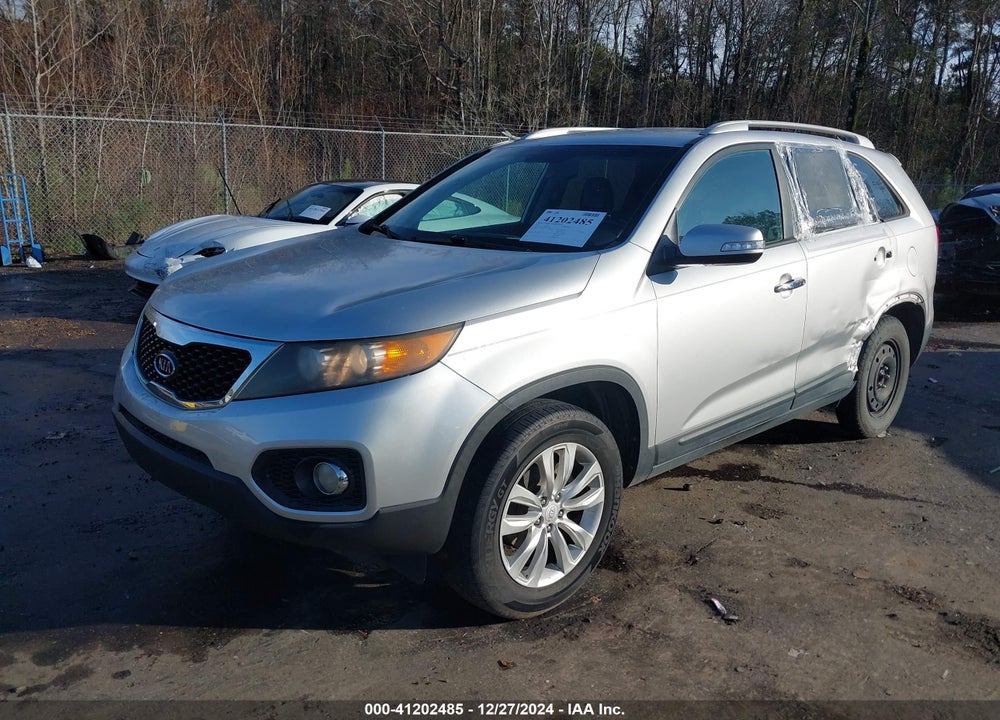 2011 KIA SORENTO EX VIN: 5XYKU4A10BG032228