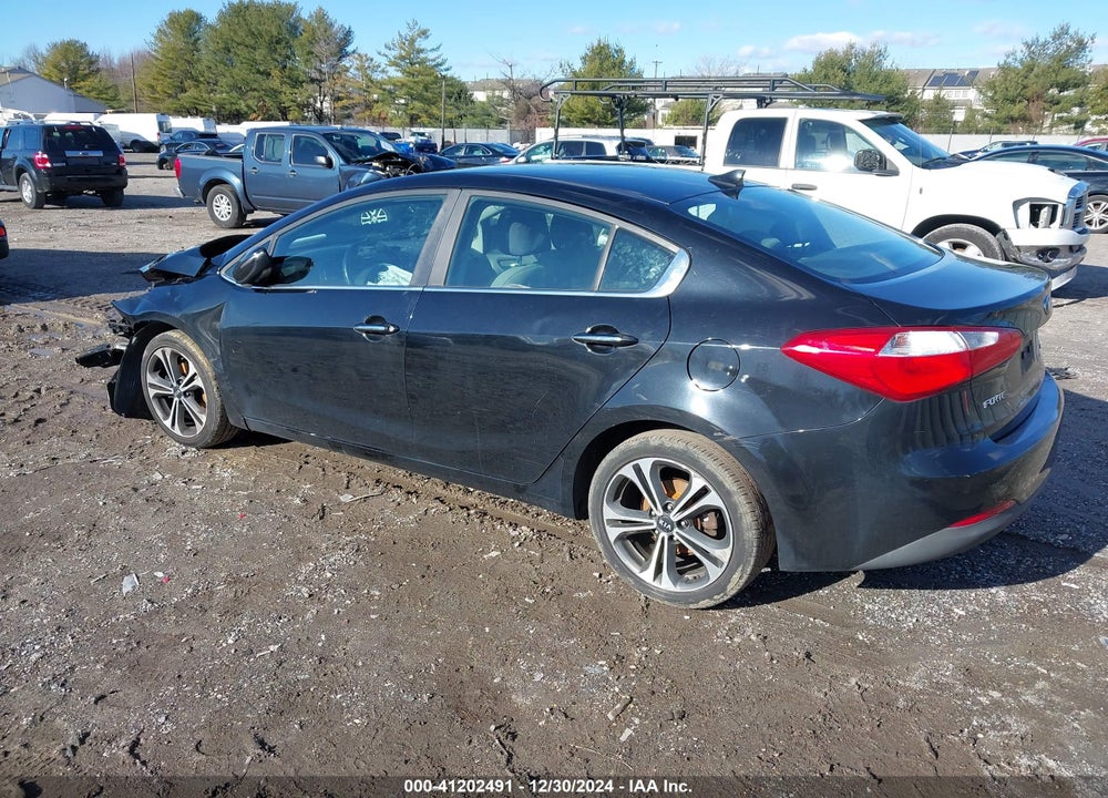 2014 KIA FORTE VIN: KNAFX4A85E5180312