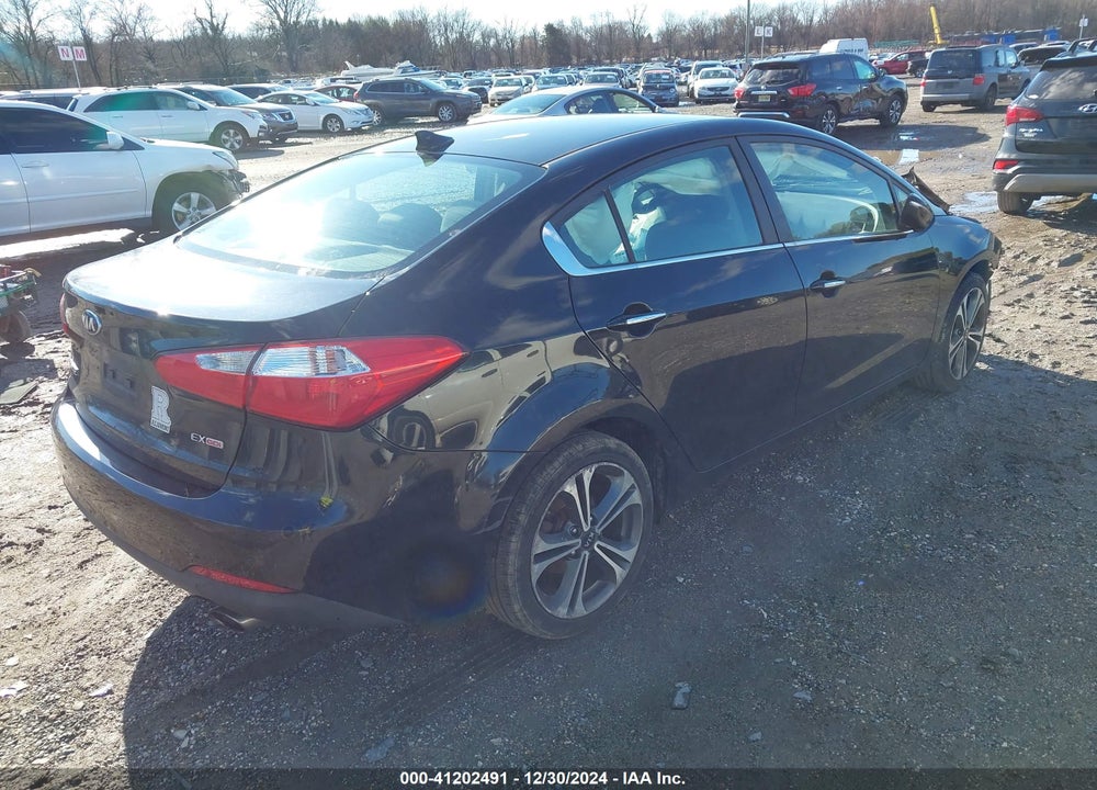 2014 KIA FORTE VIN: KNAFX4A85E5180312