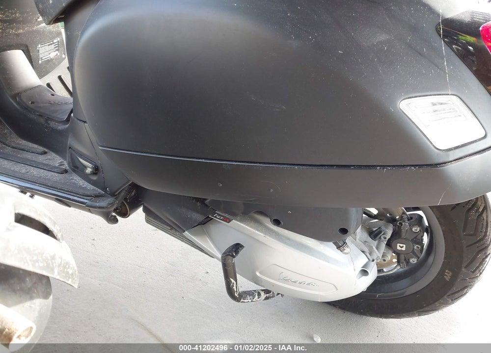 2024 VESPA GTS/SEI GIORNI 300 VIN: ZAPMD39M8R5201057
