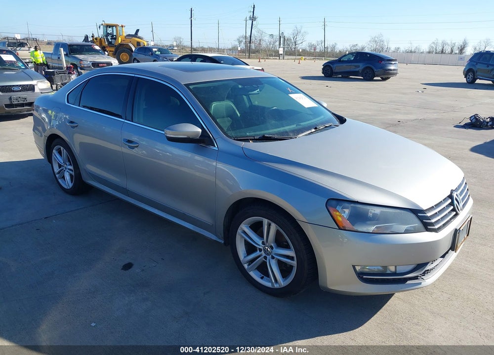 2013 VOLKSWAGEN PASSAT 2.0L TDI SEL PREMIUM VIN: 1VWCN7A31DC036166