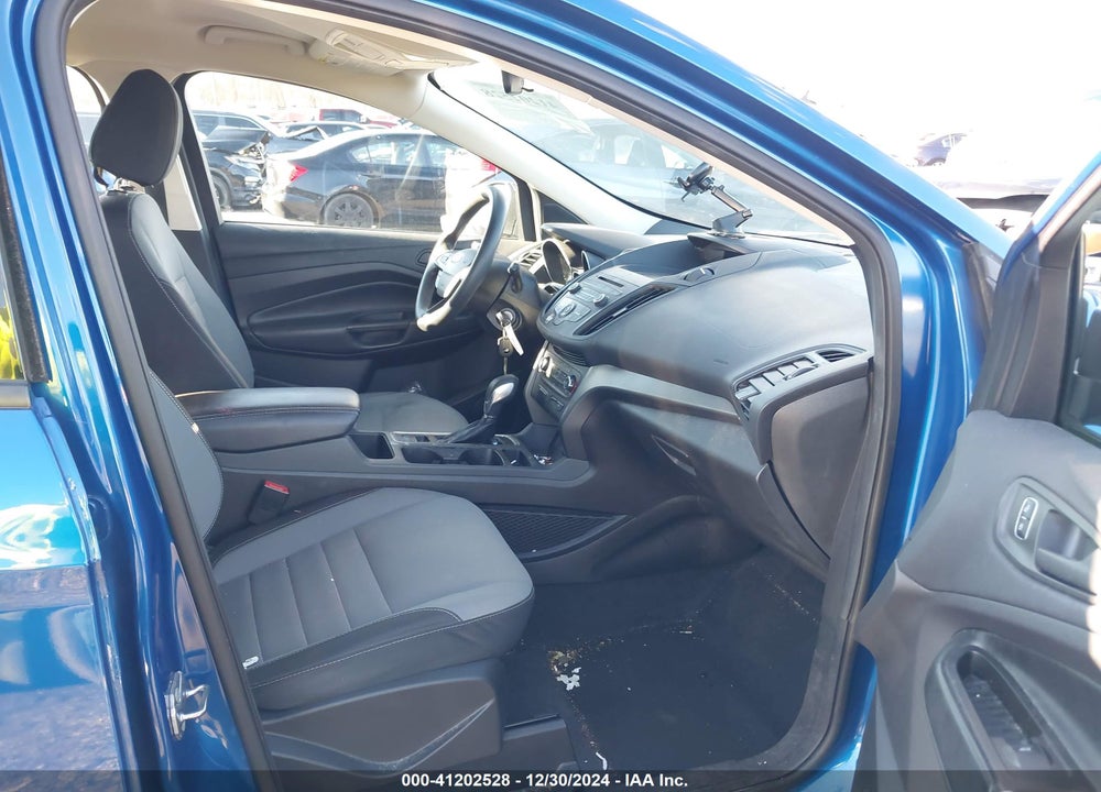 2017 FORD ESCAPE S VIN: 1FMCU0F79HUC44350