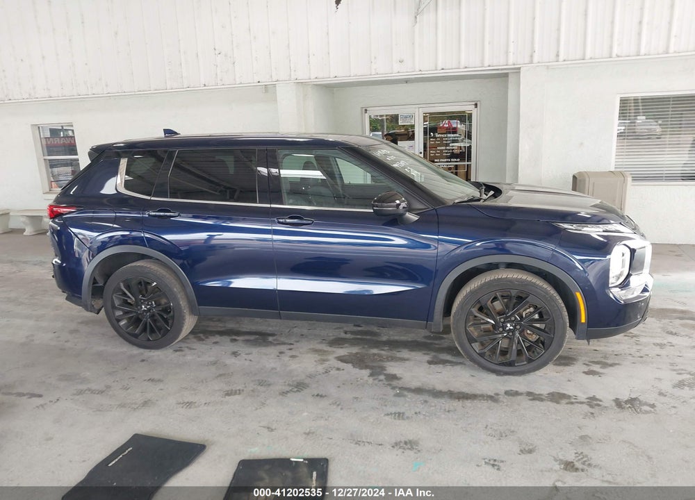 2022 MITSUBISHI OUTLANDER BLACK EDITION 2WD/SE 2.5 2WD/SE LAUNCH EDITION 2WD VIN: JA4J3UA80NZ065533