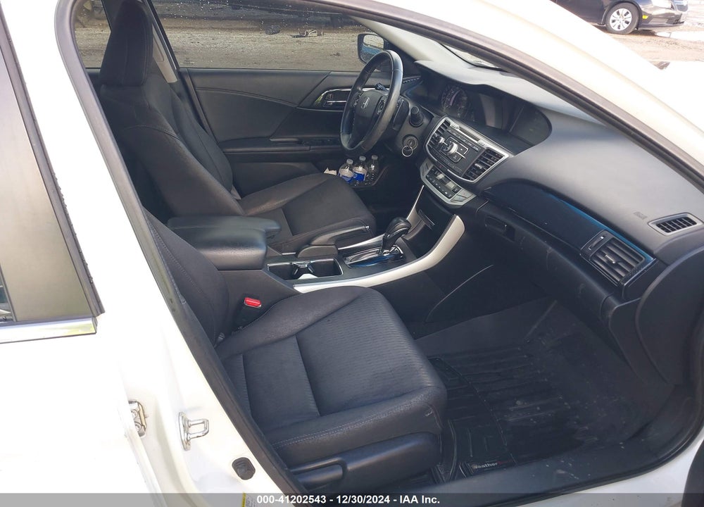 2013 HONDA ACCORD VIN: 1HGCR2F55DA253494