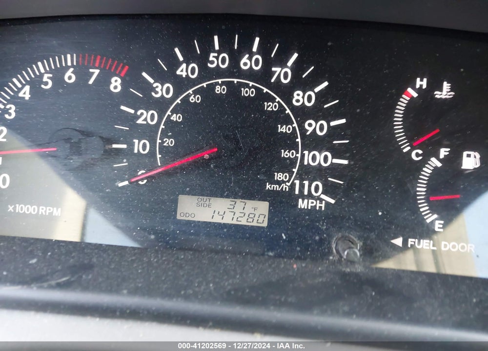 2007 TOYOTA COROLLA LE VIN: 2T1BR32E47C841795