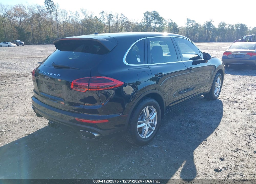 2016 PORSCHE CAYENNE VIN: WP1AA2A23GLA03561