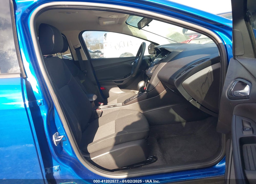 2018 FORD FOCUS VIN: 1FADP3K29JL282271