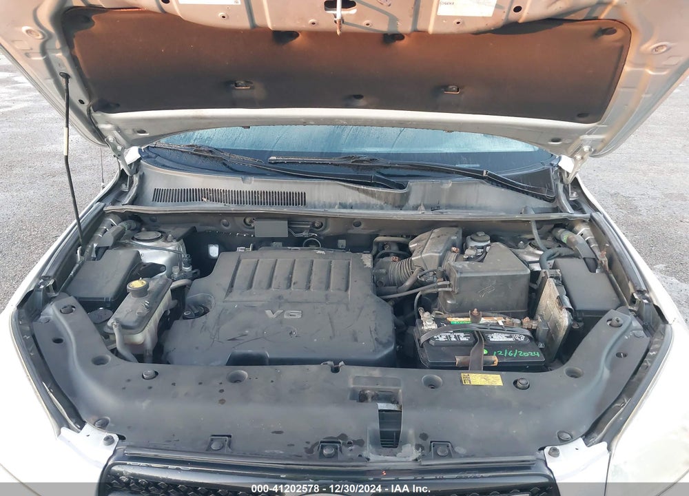 2008 TOYOTA RAV4 BASE V6 VIN: JTMBK33V185066812