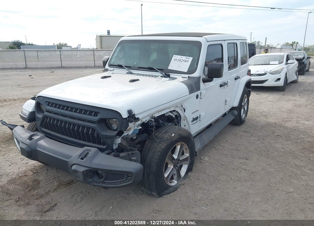 2020 JEEP WRANGLER UNLIMITED SAHARA 4X4 VIN: 1C4HJXEN7LW104869