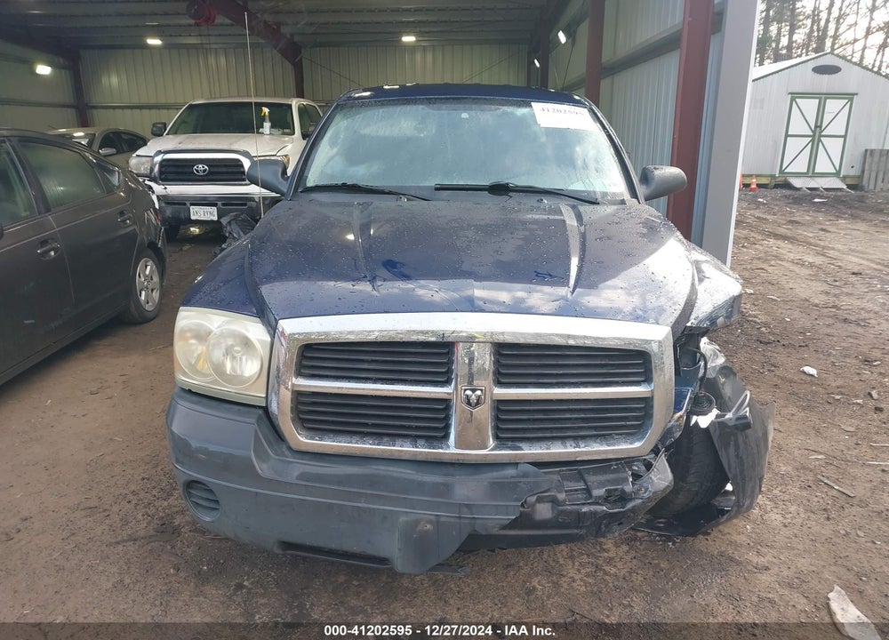 2005 DODGE DAKOTA ST VIN: 1D7HE28K85S147304