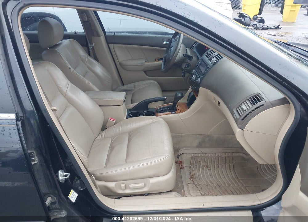 2005 HONDA ACCORD 3.0 EX VIN: 1HGCM66565A022823