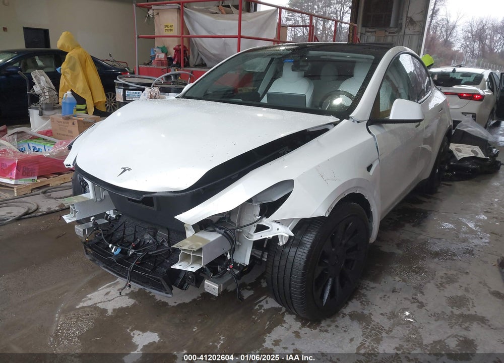 2023 TESLA MODEL Y VIN: 7SAYGAEE5PF867286