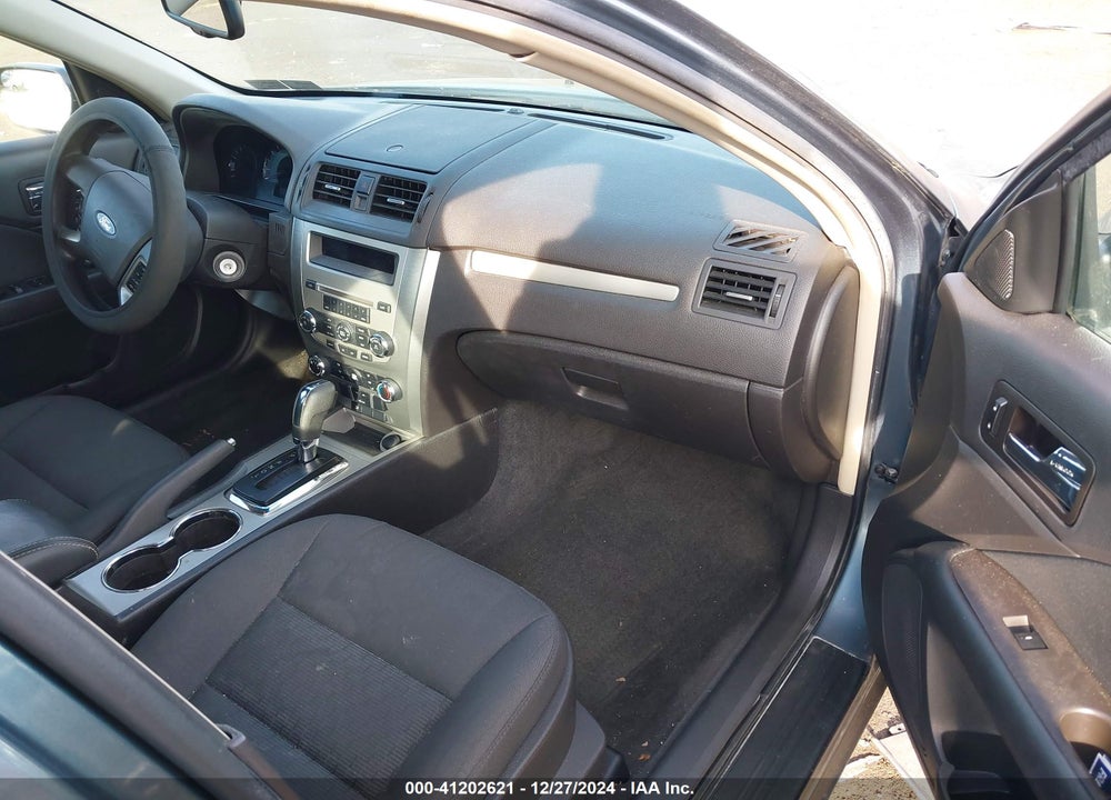 2011 FORD FUSION SE VIN: 3FAHP0HA7BR125145