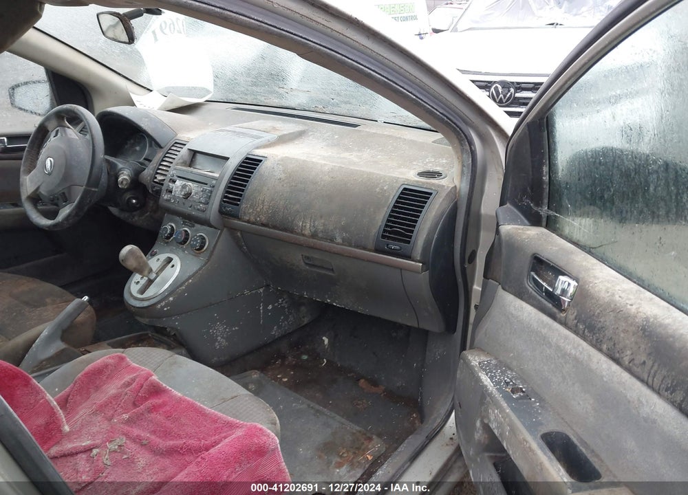 2008 NISSAN SENTRA 2.0S VIN: 3N1AB61E38L630978