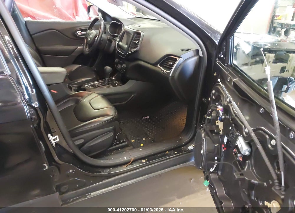 2020 JEEP CHEROKEE LATITUDE PLUS 4X4 VIN: 1C4PJMLBXLD646207