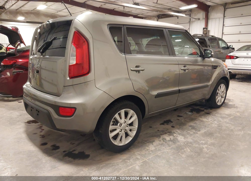 2012 KIA SOUL VIN: KNDJT2A69C7410012
