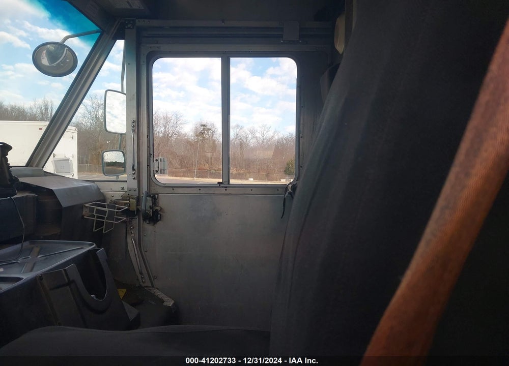 2007 FREIGHTLINER CHASSIS M LINE WALK-IN VAN VIN: 4UZACCCP17CZ86794