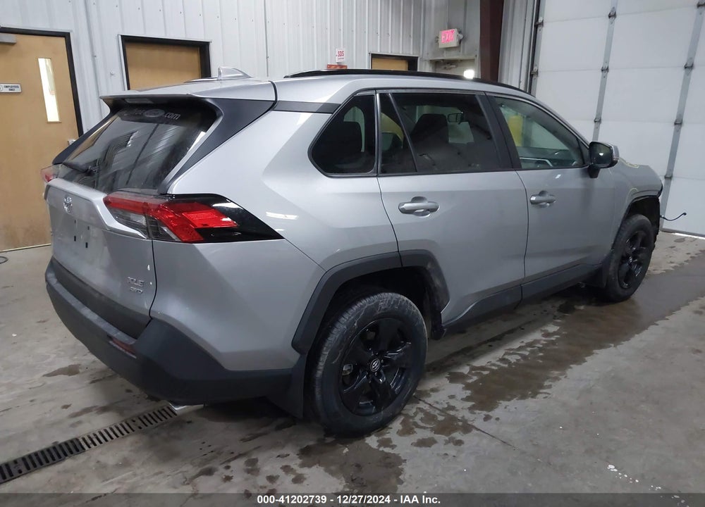 2019 TOYOTA RAV4 VIN: 2T3P1RFV0KW082104