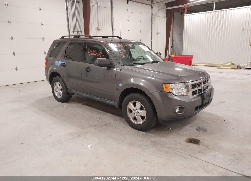 2010 FORD ESCAPE XLT VIN: 1FMCU0D73AKC77056