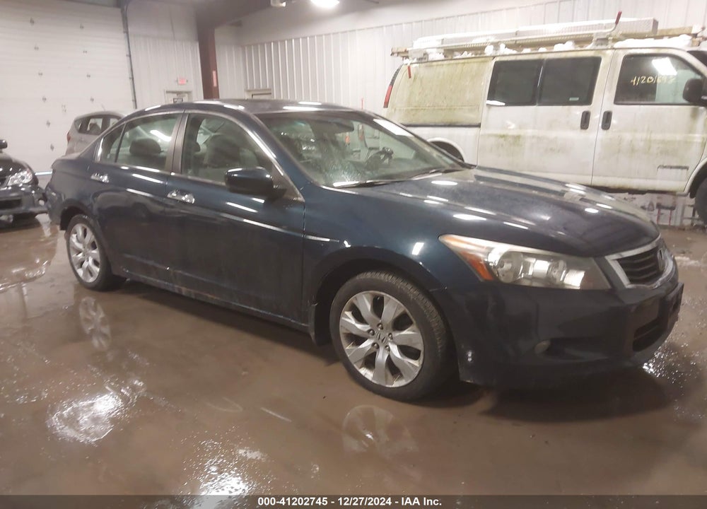 2010 HONDA ACCORD 3.5 EX-L VIN: 5KBCP3F81AB018468