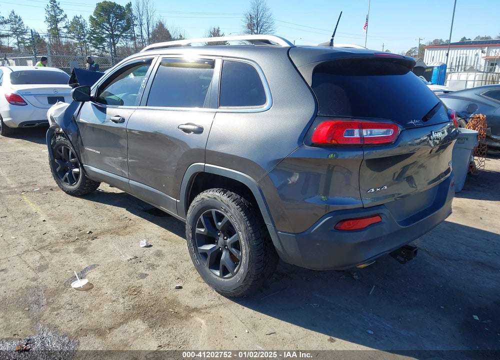 2016 JEEP CHEROKEE LATITUDE VIN: 1C4PJMCB9GW100685