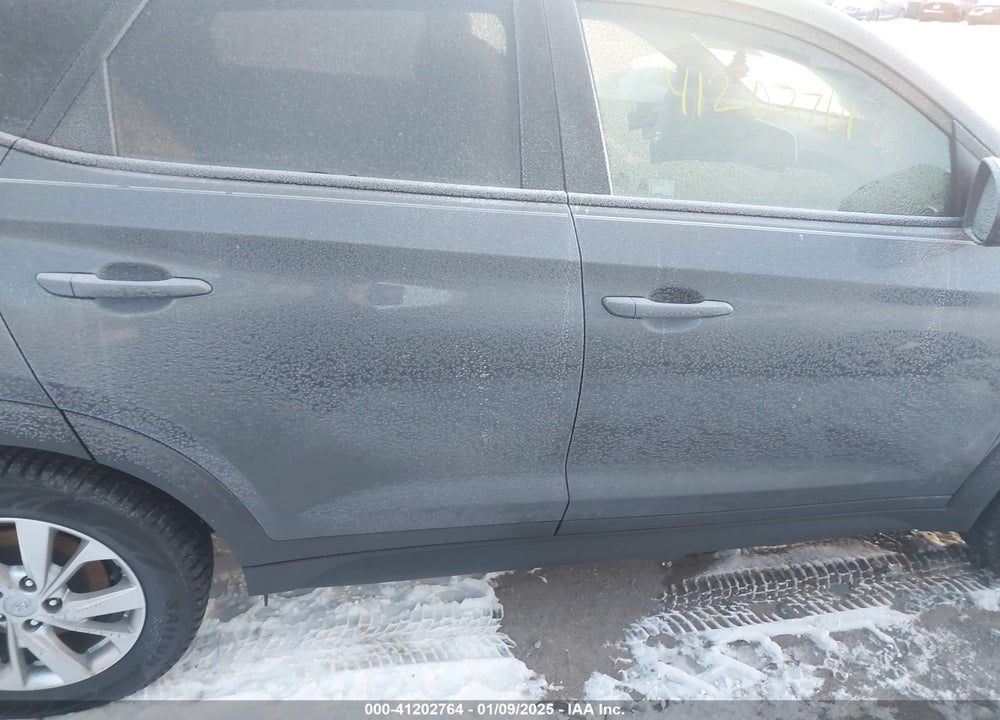 2019 HYUNDAI TUCSON VIN: KM8J2CA40KU039731