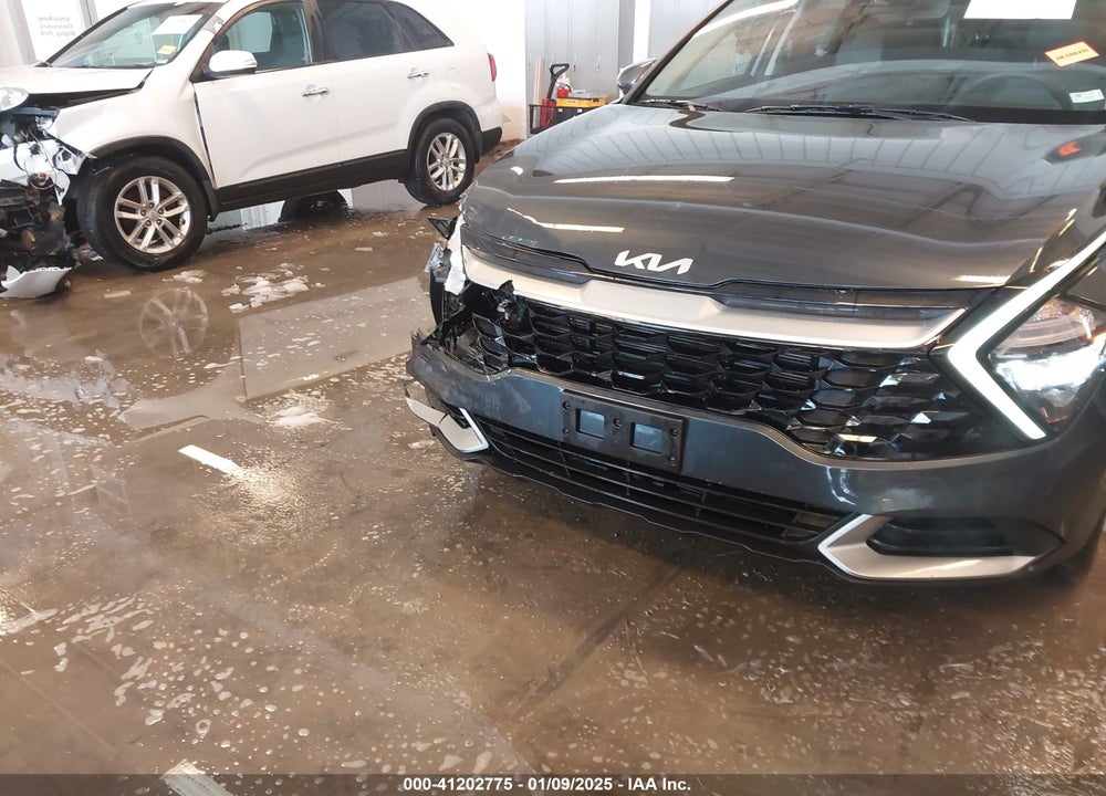 2023 KIA SPORTAGE EX VIN: 5XYK33AF2PG058667