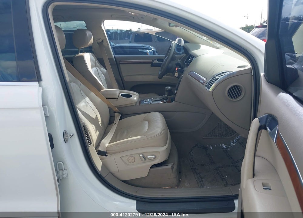 2014 AUDI Q7 3.0T PREMIUM PLUS VIN: WA1LGAFE9ED013308