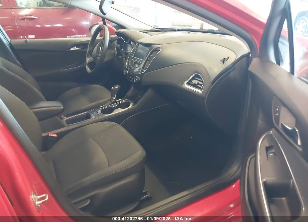 2017 CHEVROLET CRUZE VIN: 1G1BE5SM6H7110490