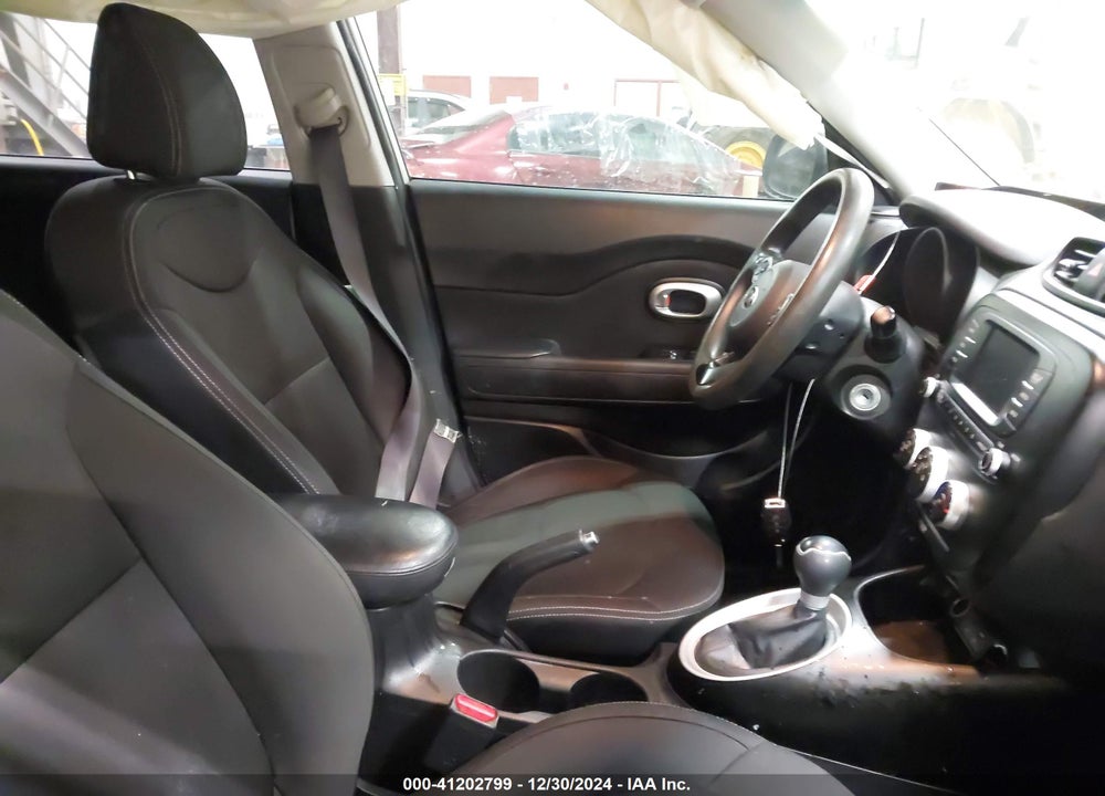 2017 KIA SOUL VIN: KNDJN2A27H7420486