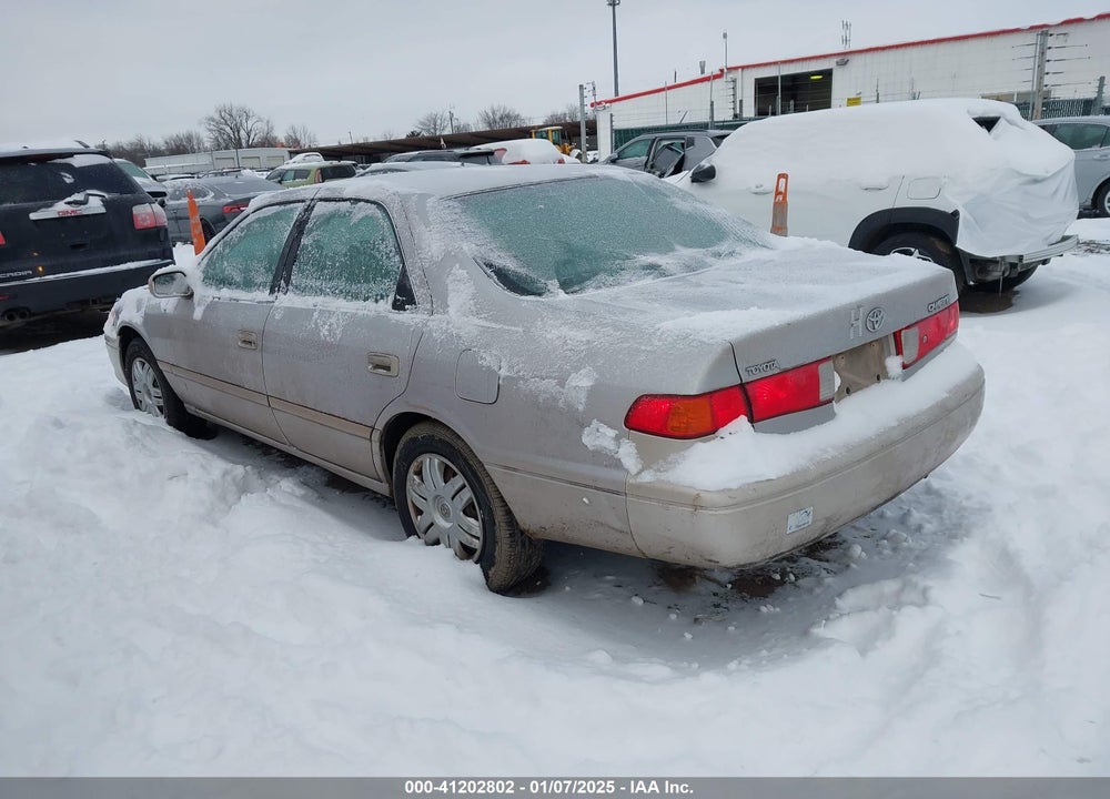2001 TOYOTA CAMRY LE VIN: 4T1BG28K41U038729