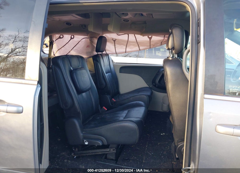 2015 CHRYSLER TOWN & COUNTRY TOURING VIN: 2C4RC1BG6FR694528