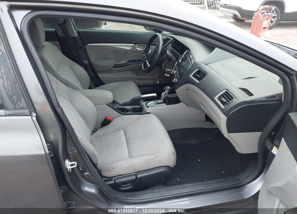2014 HONDA CIVIC VIN: 19XFB2F82EE032427