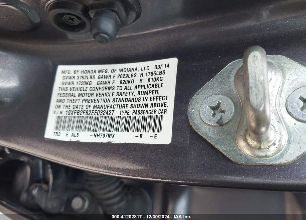 2014 HONDA CIVIC VIN: 19XFB2F82EE032427