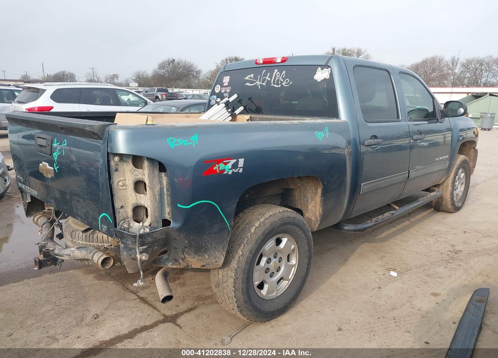 2011 CHEVROLET SILVERADO 1500 LT VIN: 1GCPKSE34BF250218